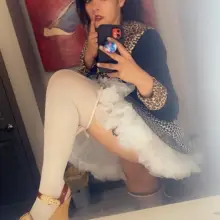 Hello love, I am a very sexy Latina girl willing to take pleasure