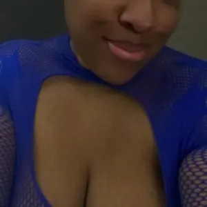 GOOD GOOD TOO CUM TO ME OR I CUM TO YOU