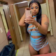 y come play with Ms.pink outcalls Car play