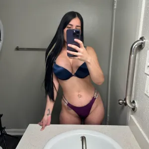 latina caliente