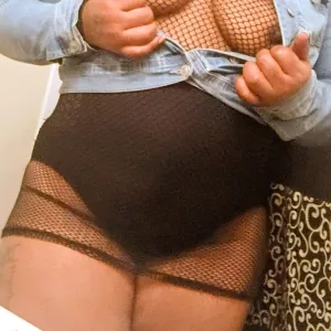 not meant for tender dicks in Indianapolis - Women Seeking Men