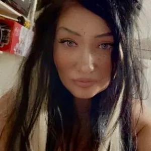4'11" Petite NO GAG REFLEX Fantasy Experience Incall or Outcall