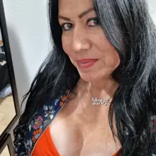 For your latin love , i'm here to bring you pleasure .