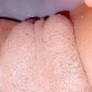 Looking to get fucked in sucked up real good bomb pussy ready to fuck