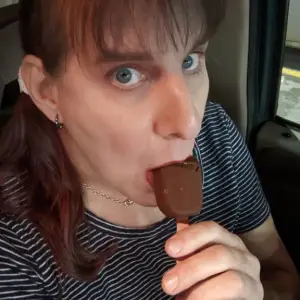 Feel LOVED - TS gfe/pse