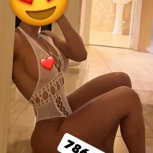 New girl hot