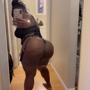 Nut in my mouth daddy in Minneapolis - Women Seeking Men