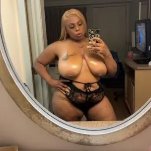 BEST HEAD IN THE CiTY JUICY &amp; TiGHT