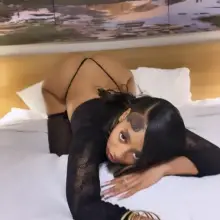 incalls and outcalls available