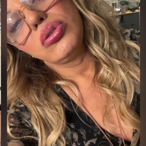 sexy ts new in town incall & outcall available 24hrs