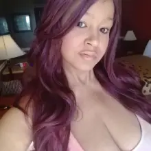 Cum enjoy a fun time with Busty Britt. available for cardates in the