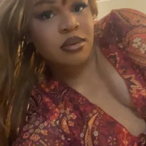 INCALLS THICK ASS HERE TO MAKE YOU CUM