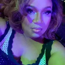 Sexy Thick TS Hosting now!!! Lets have fun at my place