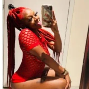 YOUNG SEXYY and FUN availiable for INCALLS & OUTCALLS let me MILK in Savannah - Women Seeking Men