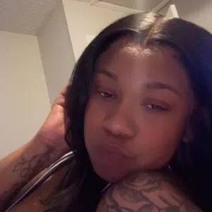 Avaliable Call me love