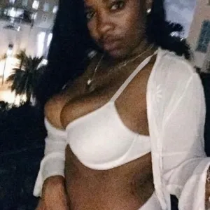 Soft Lips DEEP THROAT GROWN & SEXY NAUGHTY EXPERIENCE ! in New York - Women Seeking Men