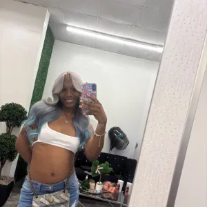 Brownskin 5'4 in New York - Women Seeking Men