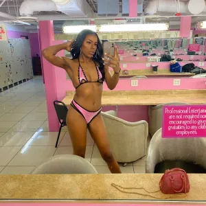cum play with me outcall & car fun Available NOW