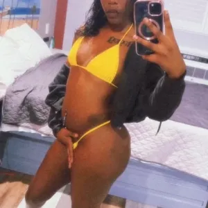 Cum Play with me babes... Cardates... Incall available Ask about