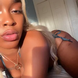 Cheeky and Real Peachy Wet and Real Slippery Dive in this Ocean daddy