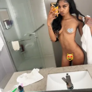 HEY BABE ! looking for some fun