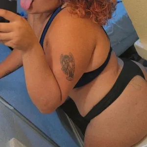 sexy shy latina looking for house and car fun
