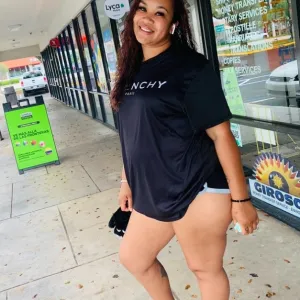 COME BEND ME OVER CREAMY PUSSYWITH A PHAT ASS ! in Fort Lauderdale - Women Seeking Men