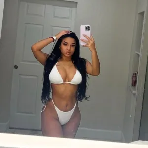 chica latina